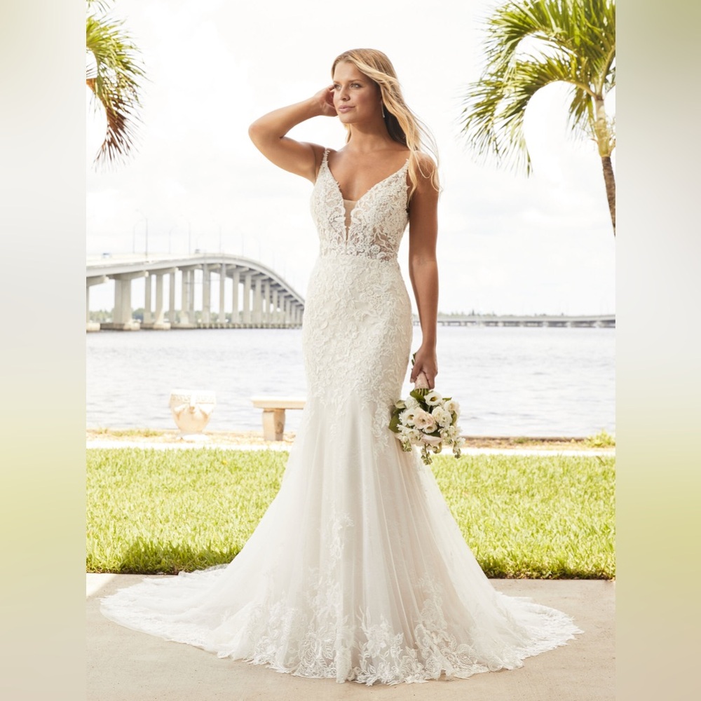 NWT Size 16 Mermaid Wedding Dress